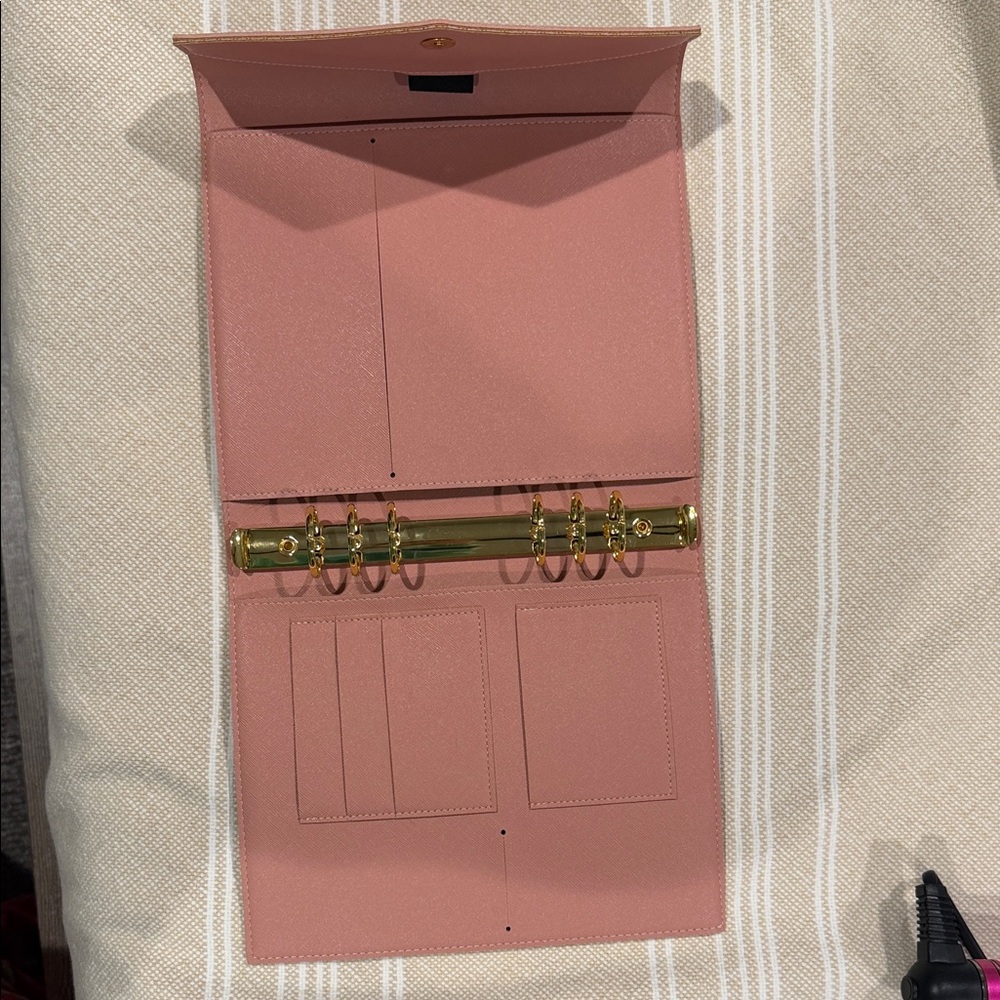 Erin Condren A5 ring binder - Picture 2 of 9